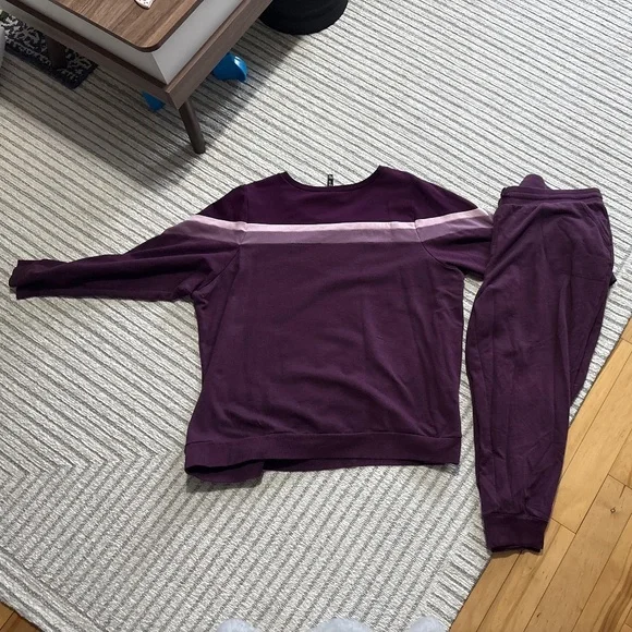 Lounge set - Picture 2 of 3